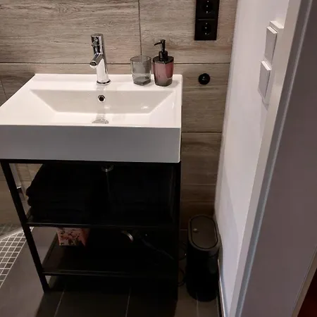 Gemuetlich Wohnen Nahe Frankfurt Lägenhet *