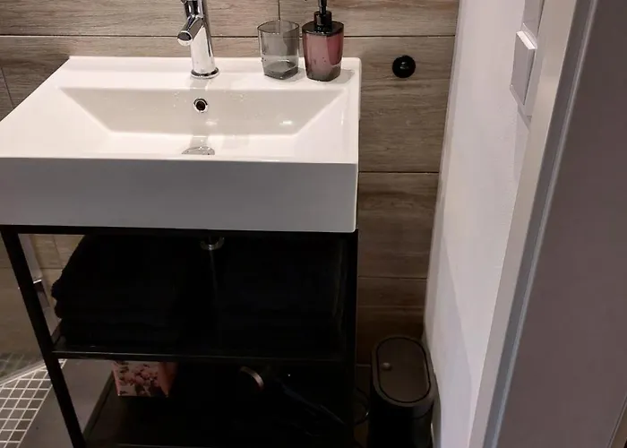 Gemuetlich Wohnen Nahe Frankfurt Lägenhet *